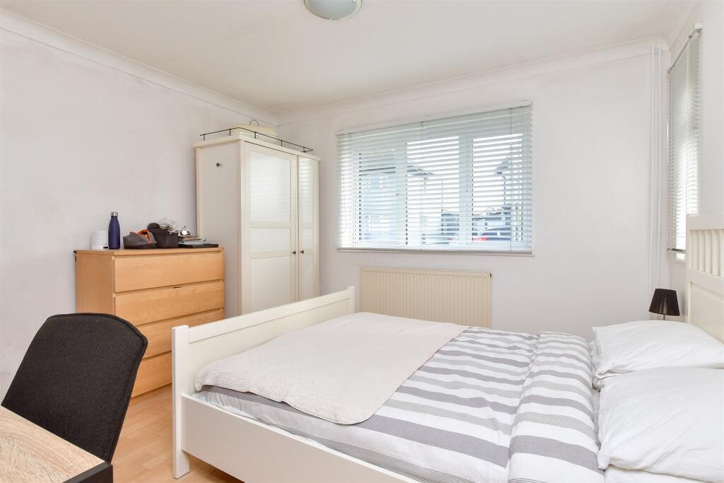 Additional property image - Roderick Avenue, Peacehaven, East Sussex