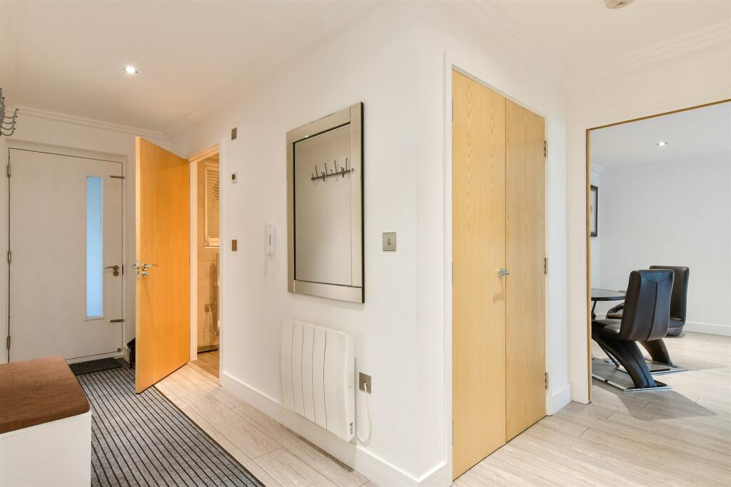 Additional property image - Fleet Street, Brighton, East Sussex