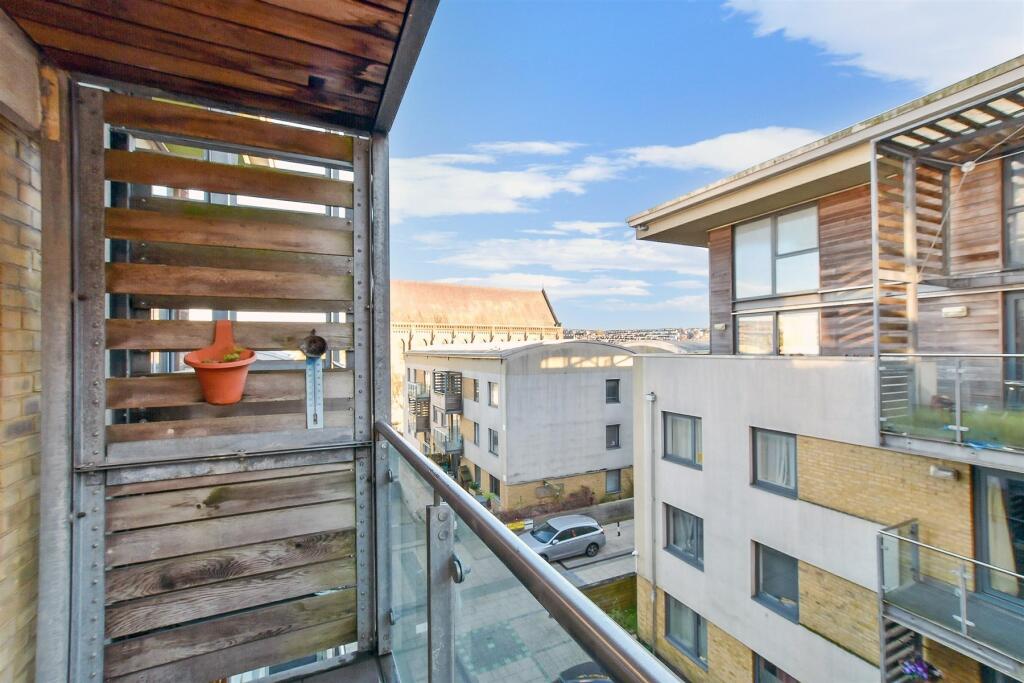 Additional property image - Fleet Street, Brighton, East Sussex