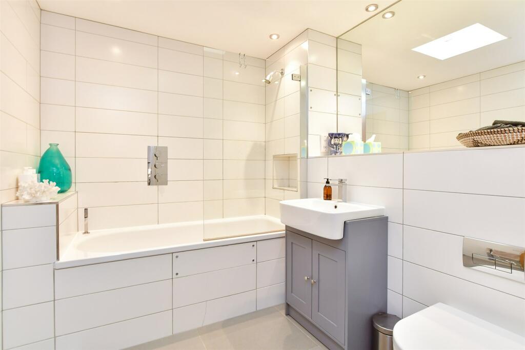 Additional property image - Seafield Road, East Sussex, East Sussex