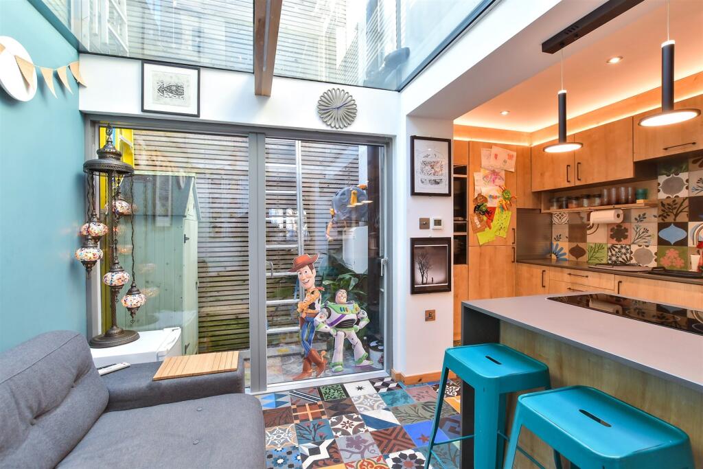 Main image of property: North Gardens, Brighton, East Sussex