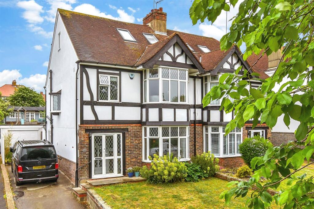 Main image of property: Park View Road, Hove, East Sussex