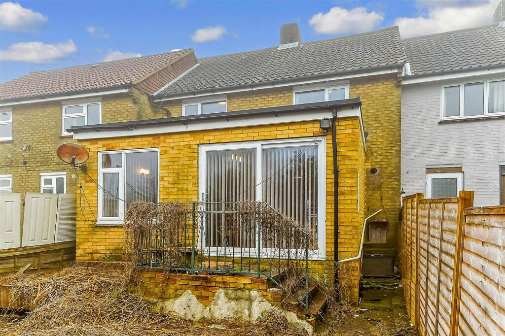 2 bedroom terraced house for sale in Langley Crescent, Woodingdean, Brighton, East Sussex, BN2