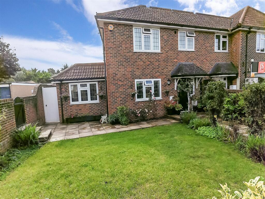 Additional property image - Cissbury Avenue, Worthing, West Sussex