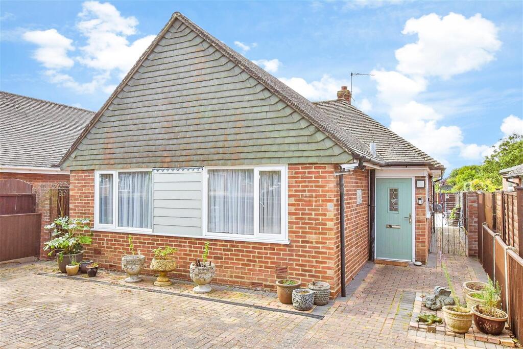Main image of property: Woodstock Road, Havant, Hampshire