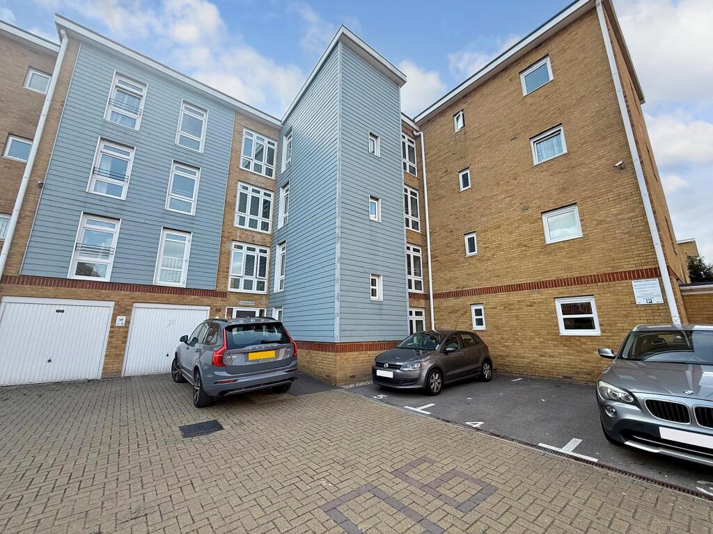 Main image of property: Little Hackets, Havant, Hampshire