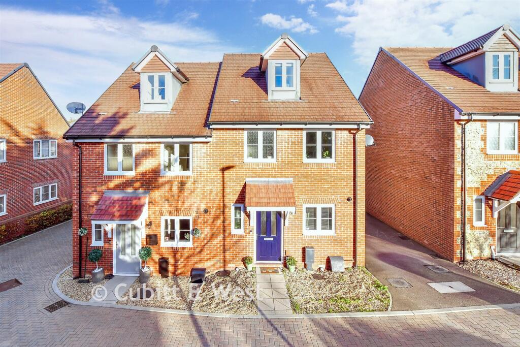 Main image of property: Lynch Close, Havant, Hampshire