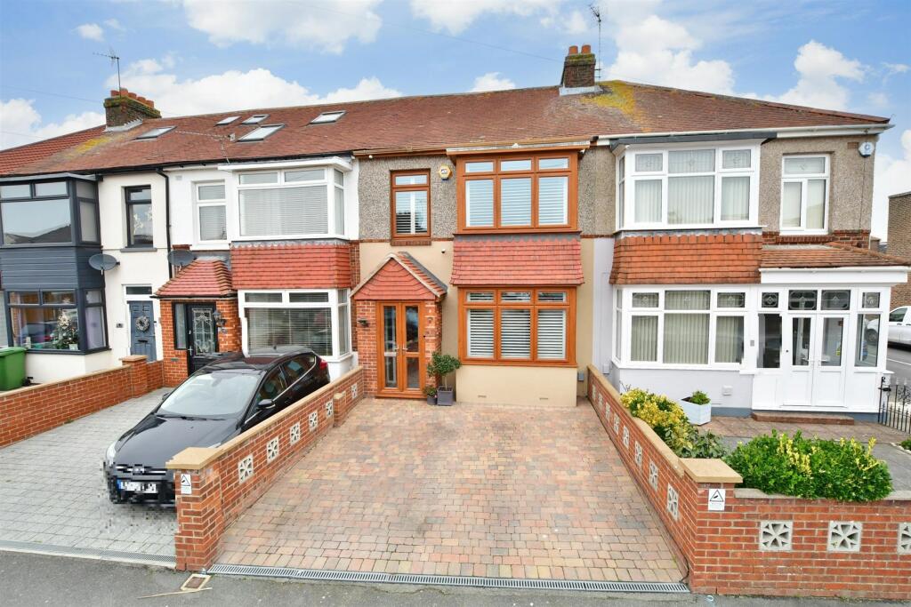 3 bedroom terraced house for sale in Moneyfield Avenue, Portsmouth, Hampshire, PO3