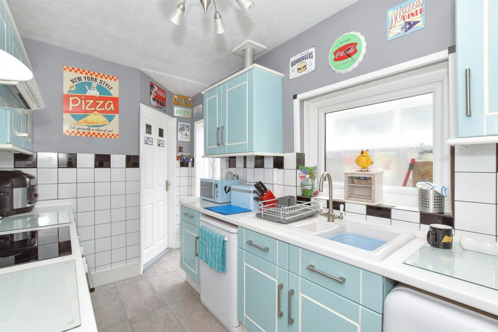 2 bedroom terraced house for sale in Drayton Road, Portsmouth, Hampshire, PO2