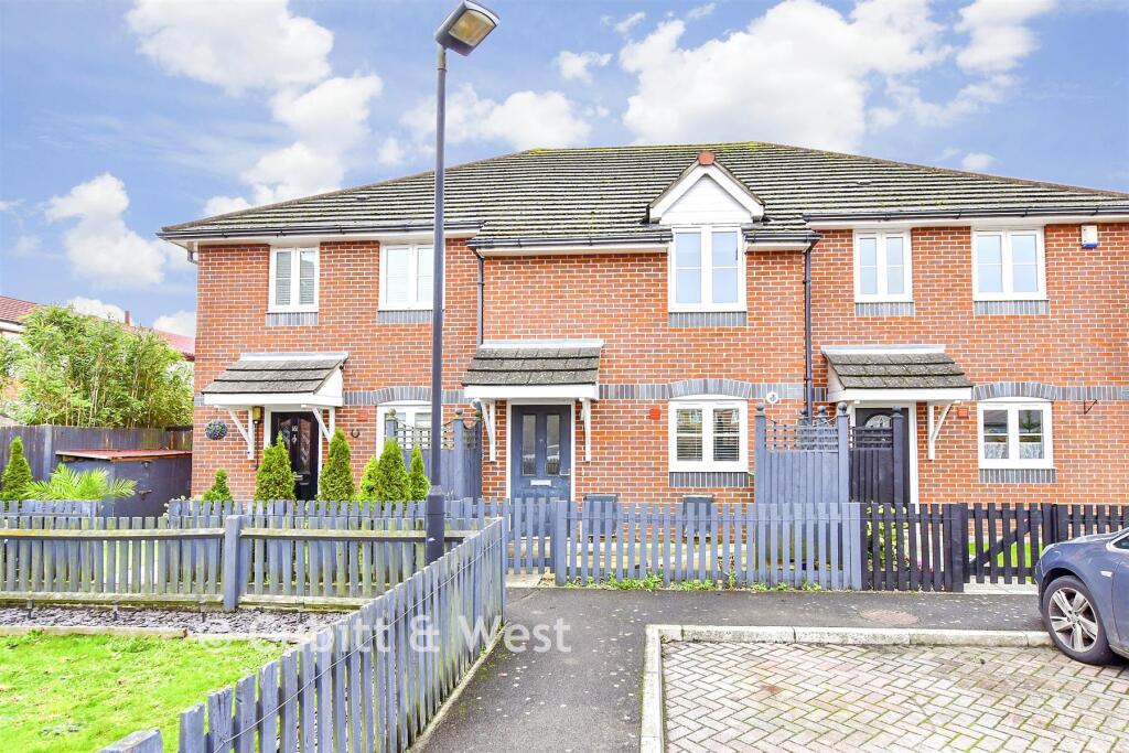 Main image of property: Stroud Close, Portsmouth, Hampshire