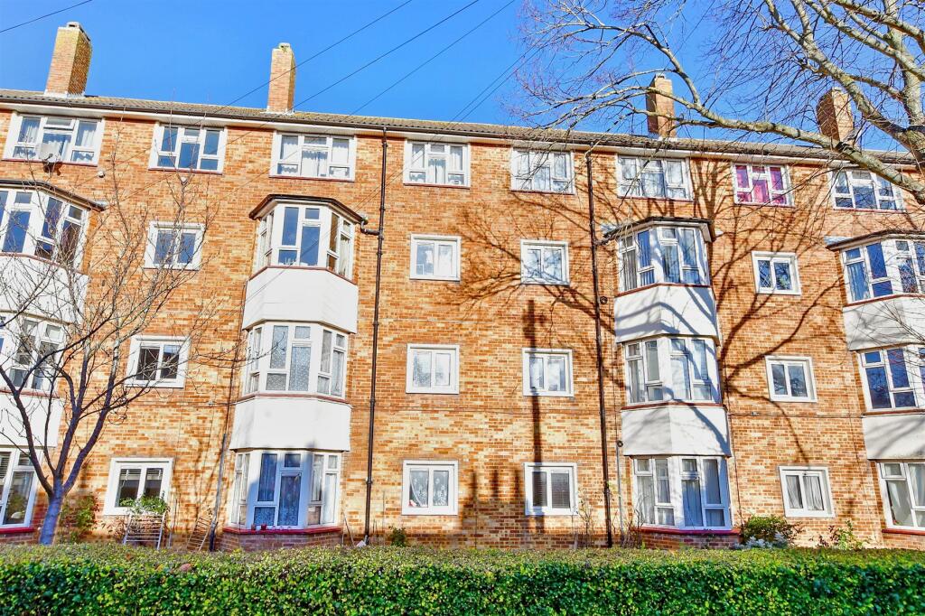3 bedroom apartment for sale in King Street, Southsea, Hampshire, PO5