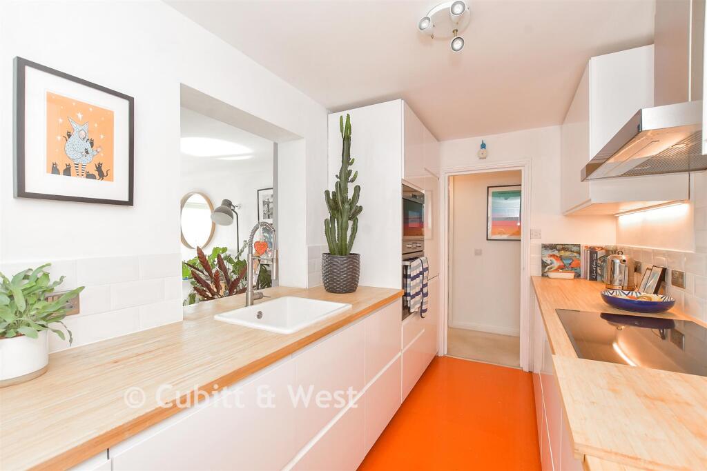 Main image of property: South Parade, Southsea, Hampshire