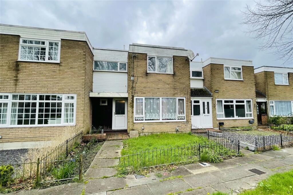 3 bedroom terraced house for sale in Caswell Close, Farnborough, Hampshire, GU14