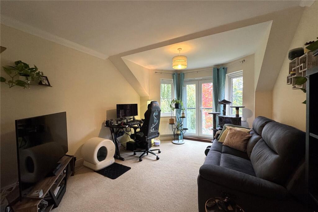 Main image of property: Scholars Walk, Farnborough, Hampshire, GU14