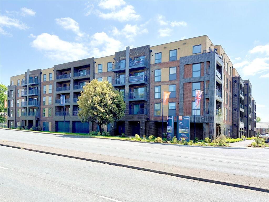 Main image of property: Avenue, Farnborough, Hampshire, GU14