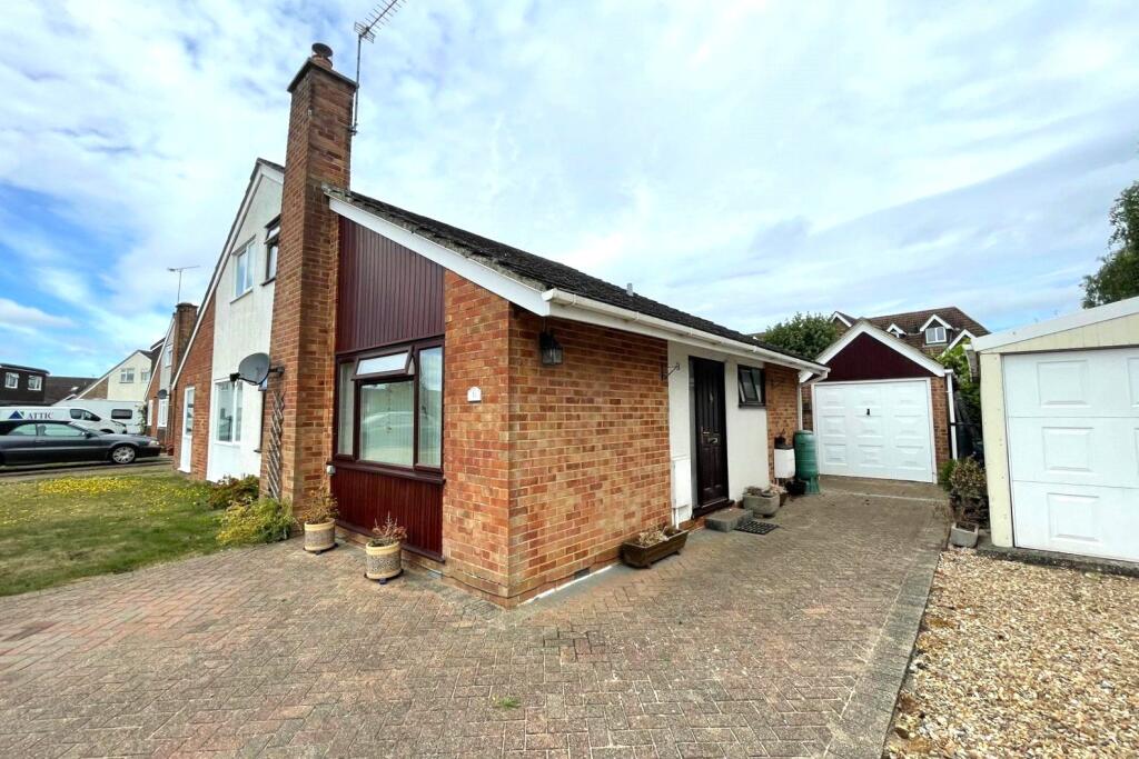 Main image of property: Southlands Close, Ash, Surrey, GU12