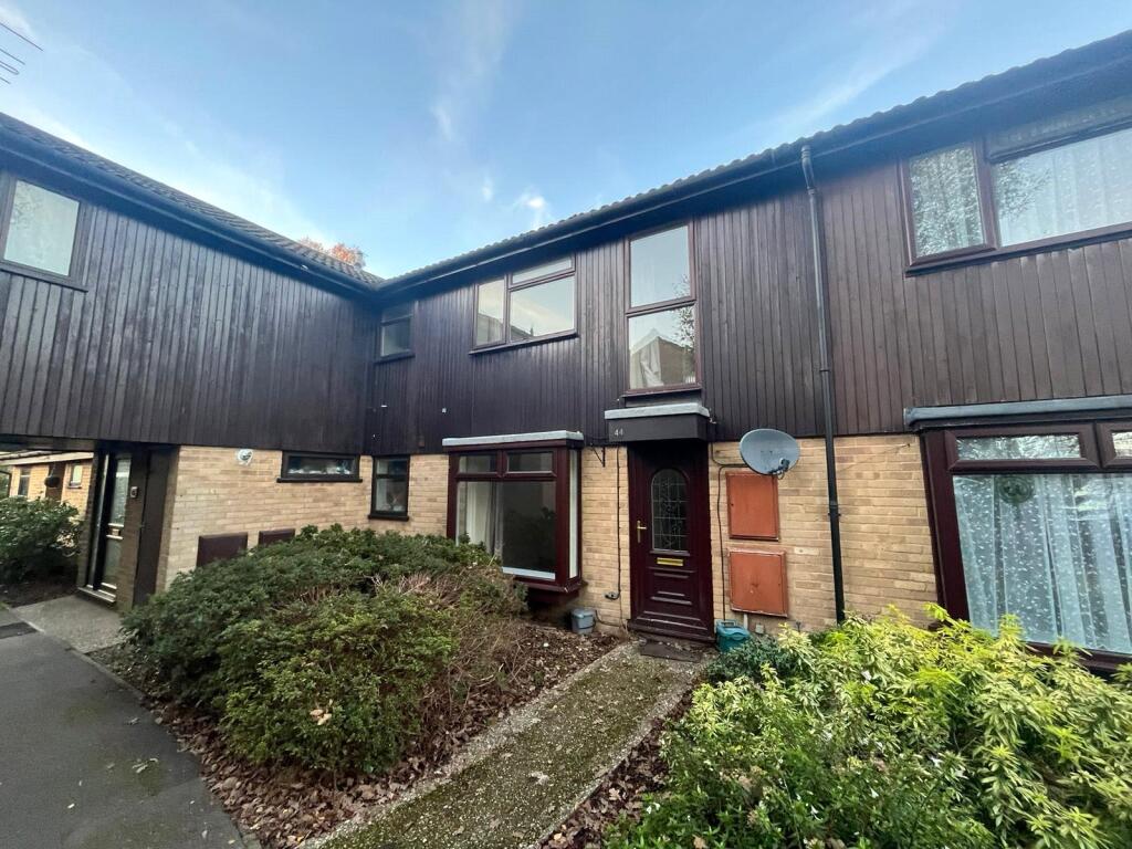 Main image of property: Maple Close, Ash Vale, Surrey, GU12