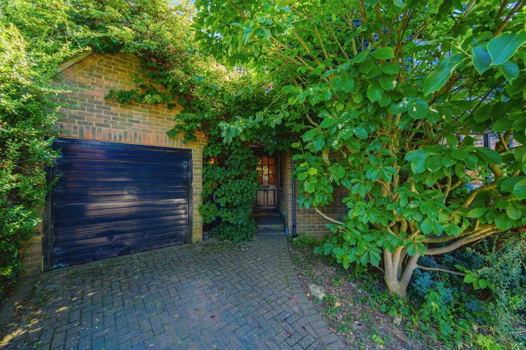 Additional property image - Old Orchard, Park Street, St. Albans