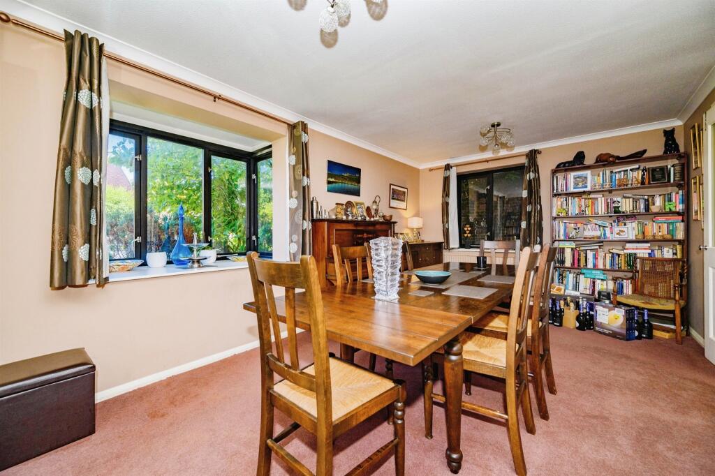 Additional property image - Old Orchard, Park Street, St. Albans