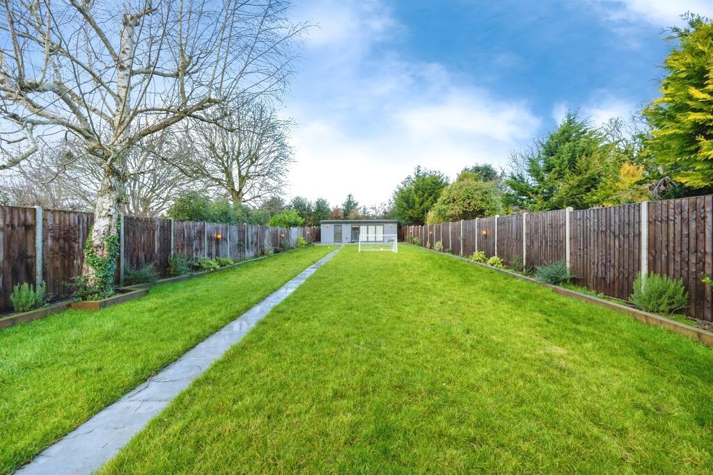 Additional property image - Abbey Avenue, St Albans
