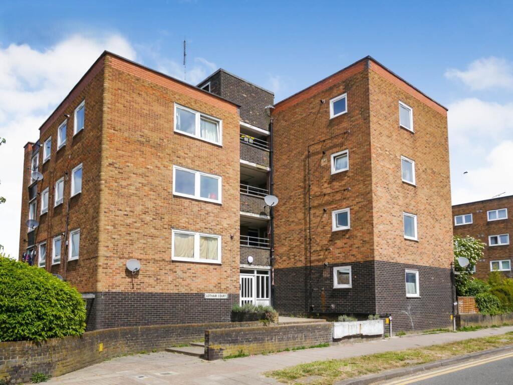 Main image of property: The Common, Hatfield