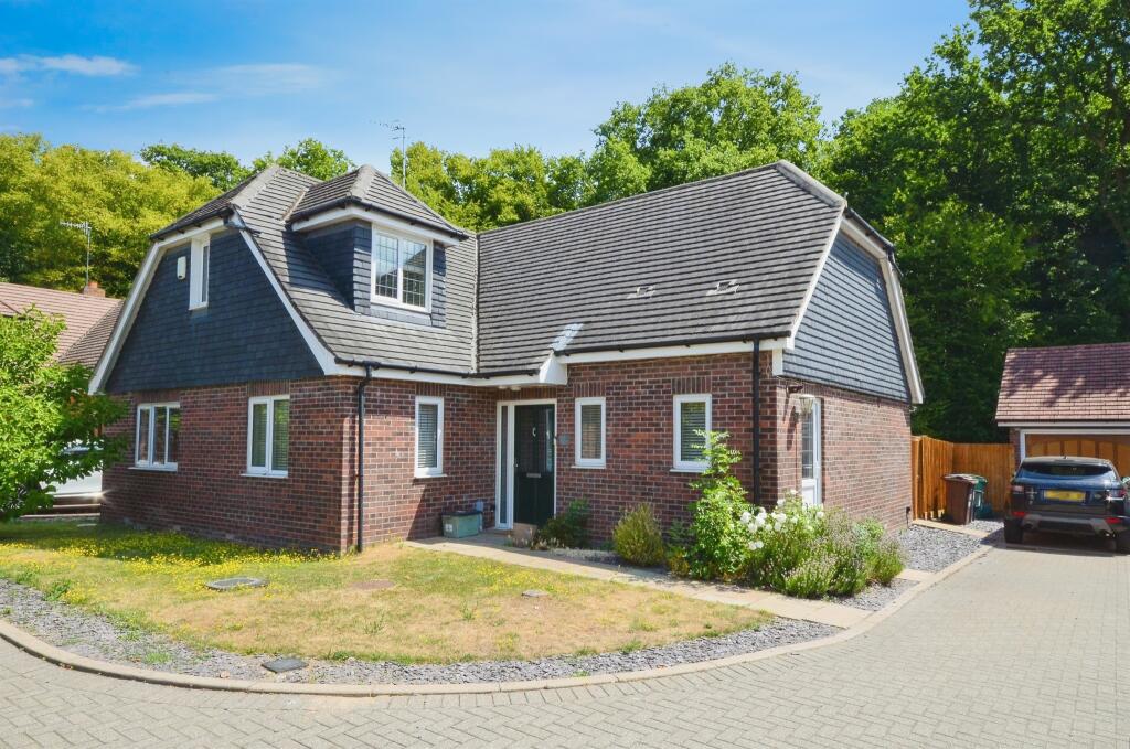 Main image of property: Elderberry Close, Bricket Wood, St. Albans