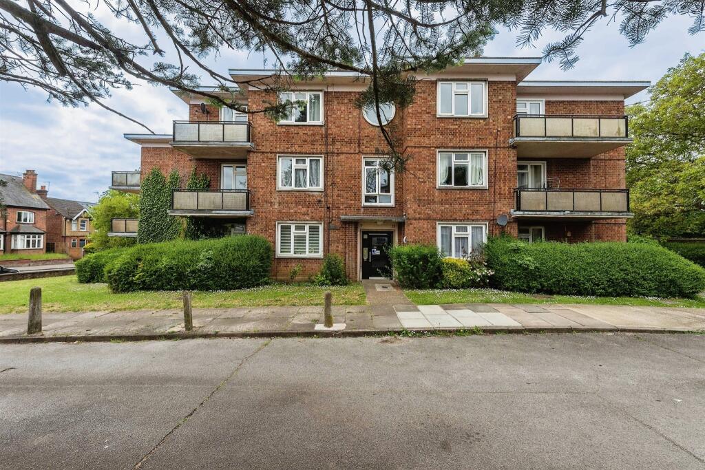 Additional property image - Hatfield Road, St. Albans