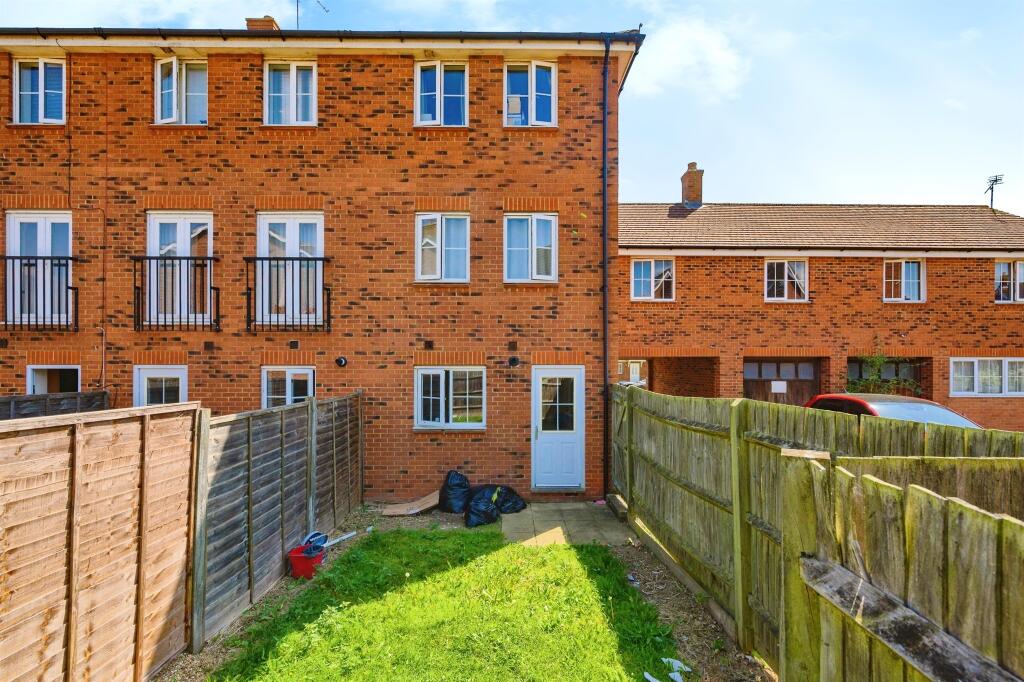 Additional property image - Cunningham Avenue, Hatfield