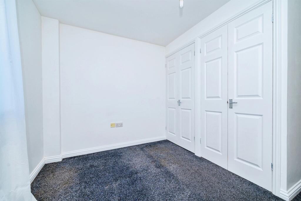 Additional property image - Kennedy Close, London Colney, St. Albans