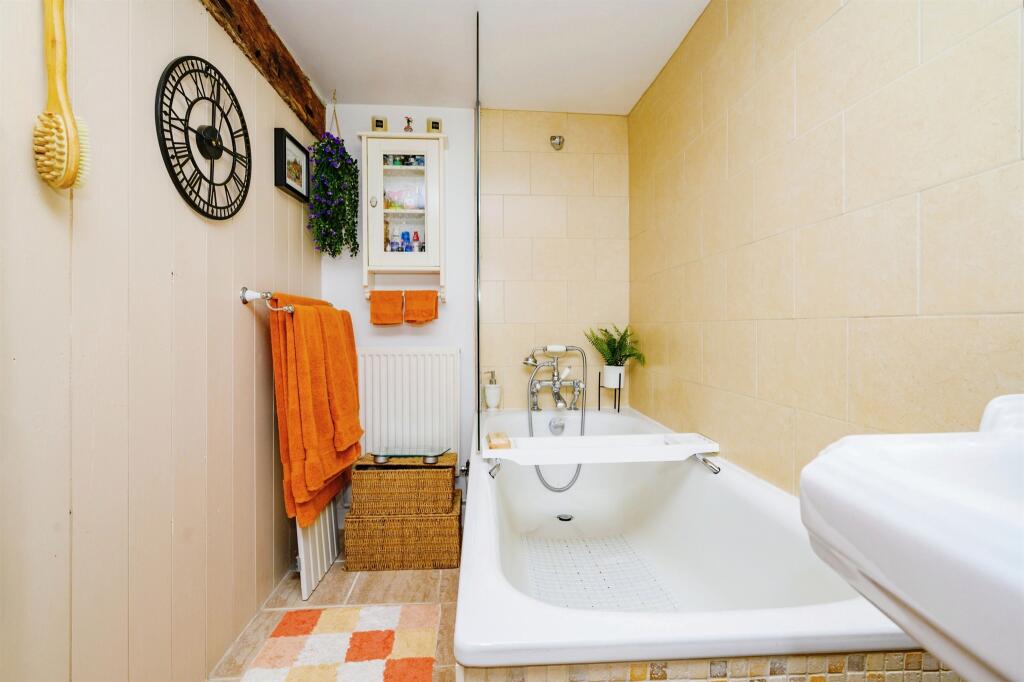 Additional property image - High Street, Sandridge, St. Albans