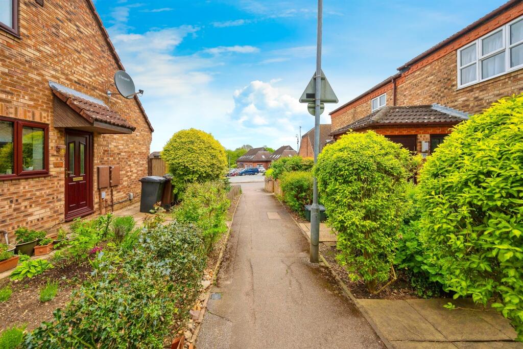 Additional property image - Harvesters, St. Albans