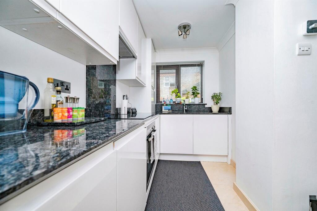 Additional property image - Harvesters, St. Albans