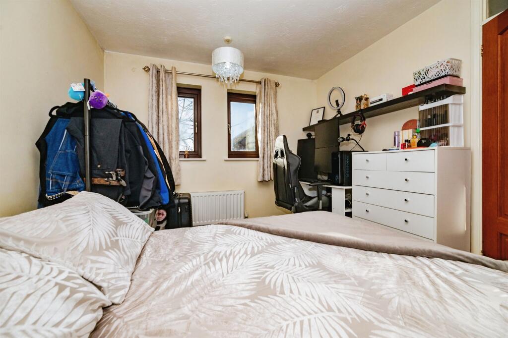 Additional property image - Jasmine Gardens, Hatfield