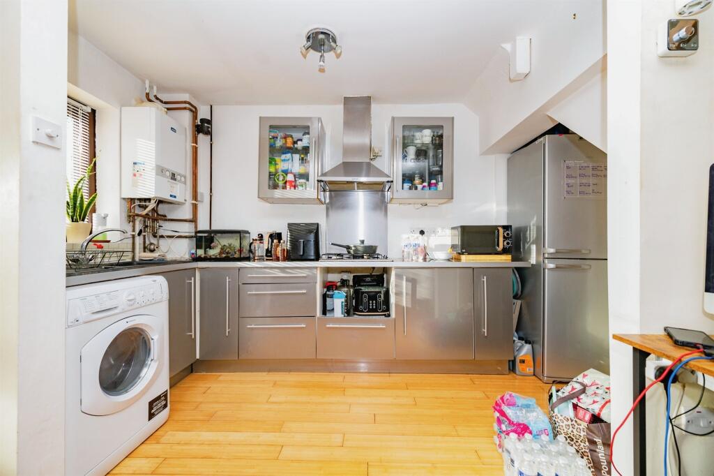 Additional property image - Jasmine Gardens, Hatfield