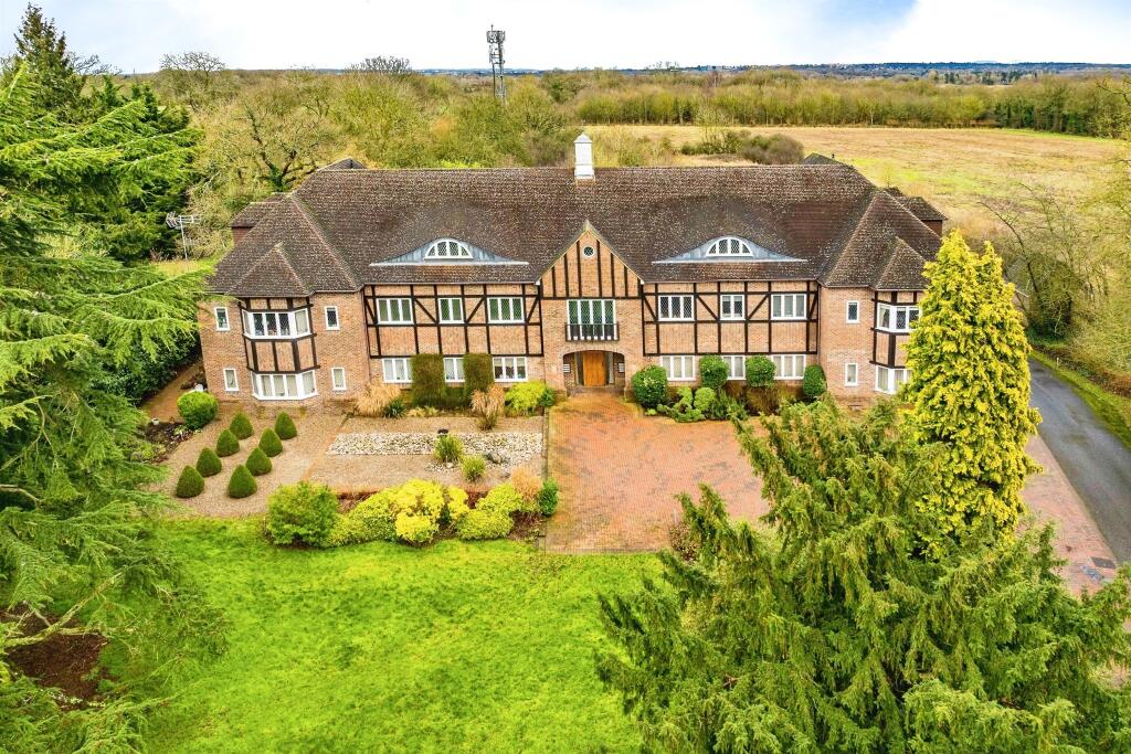 Additional property image - Highfield Lane, Tyttenhanger, St. Albans
