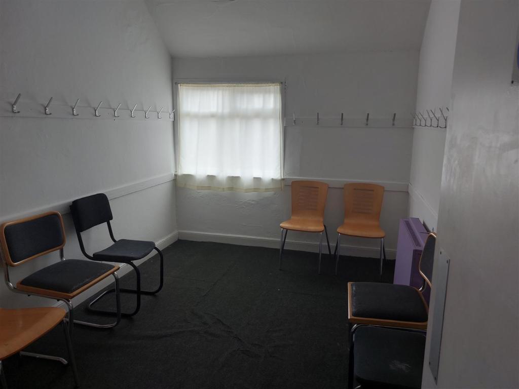 Commercial property for rent in Leicester Street, Melton Mowbray, LE13