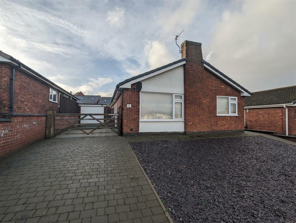 3 bedroom detached bungalow for sale in Trent Bank, Melton Mowbray, LE13