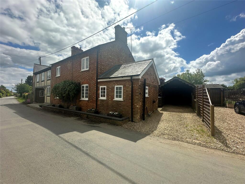 2 bedroom semidetached house for sale in Green End, Granborough, MK18