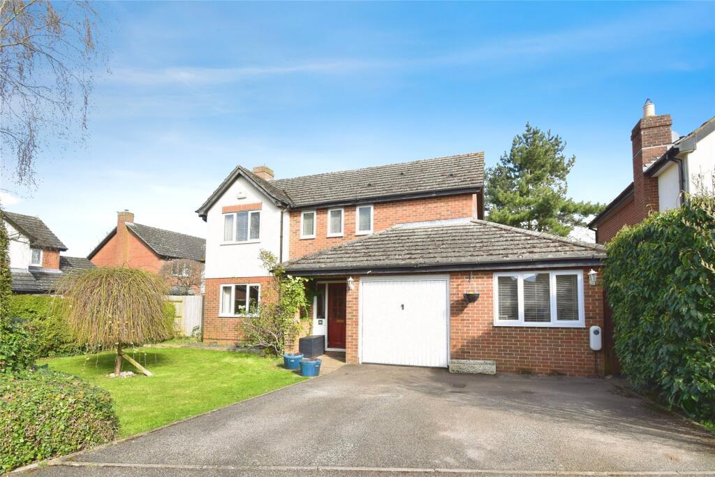 Main image of property: Tweedale Close, Mursley