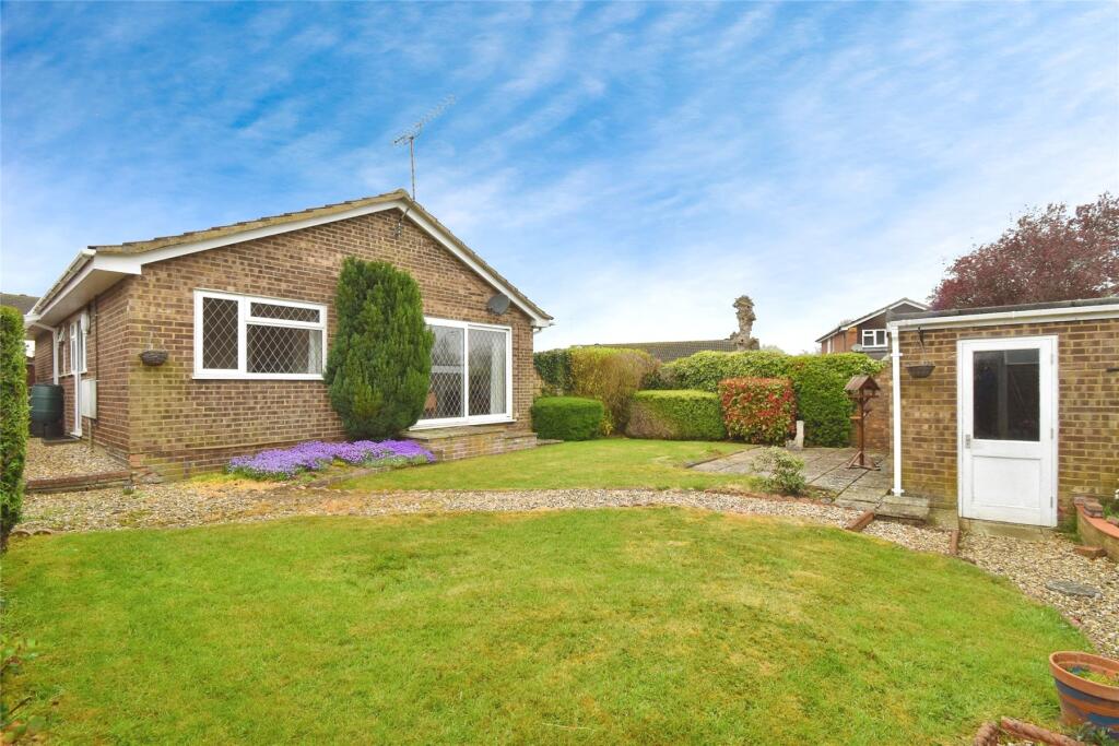 Main image of property: Lake Close, Winslow