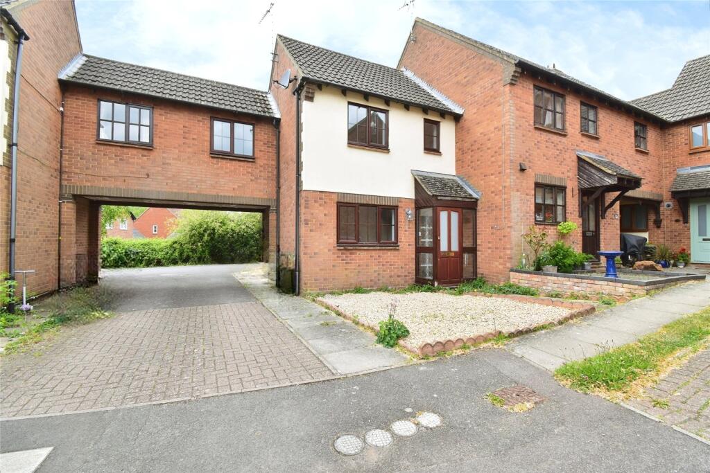Main image of property: Avenue Road, Winslow