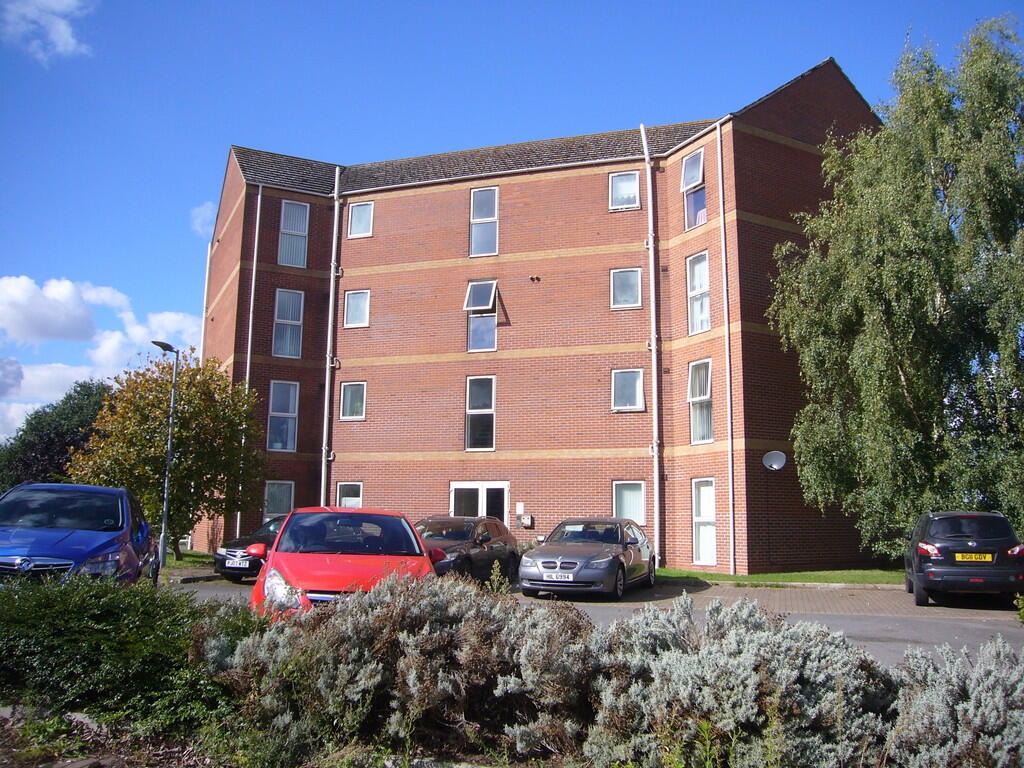 Main image of property: Second Floor Apartment, School Court, Cottingham Street, Old Goole, DN14 5SJ
