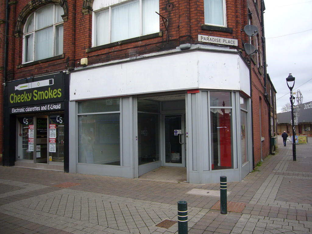 Commercial property for rent in Boothferry Road, Goole, DN14 5DE, DN14