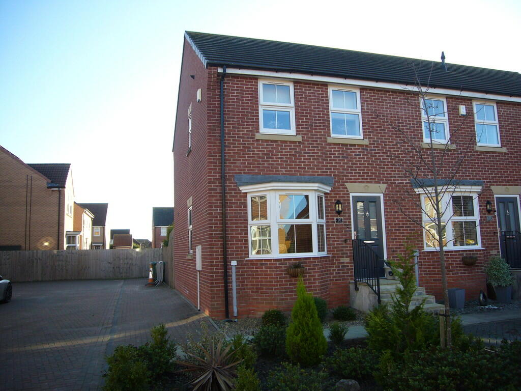 2 bedroom end of terrace house for sale in Banks Close, Goole, DN14 6YR