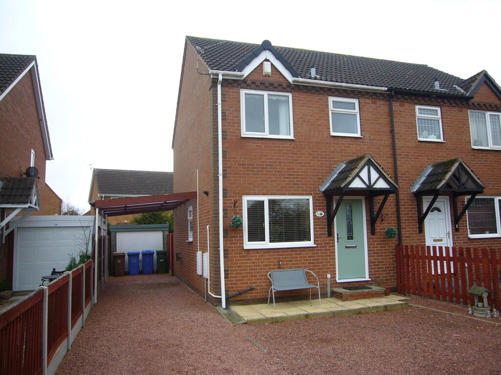 3 bedroom semi-detached house
