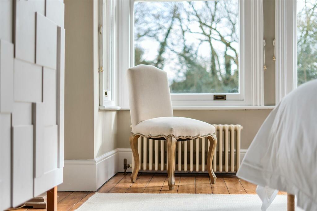 Additional property image - How Lane, Chipstead