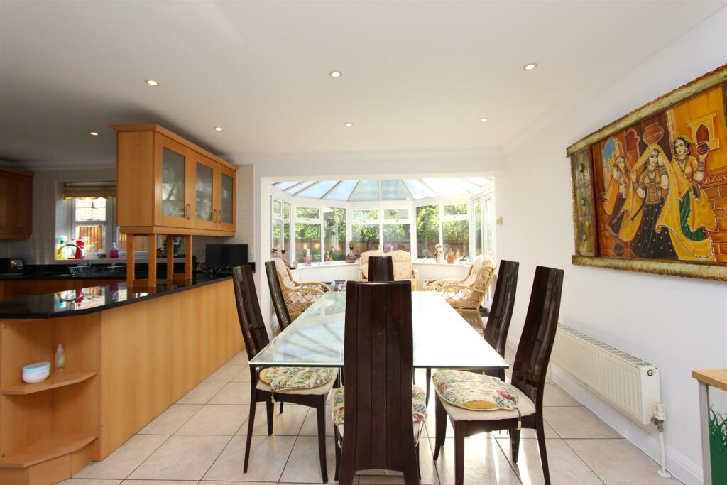 Additional property image - Water Mead, Chipstead