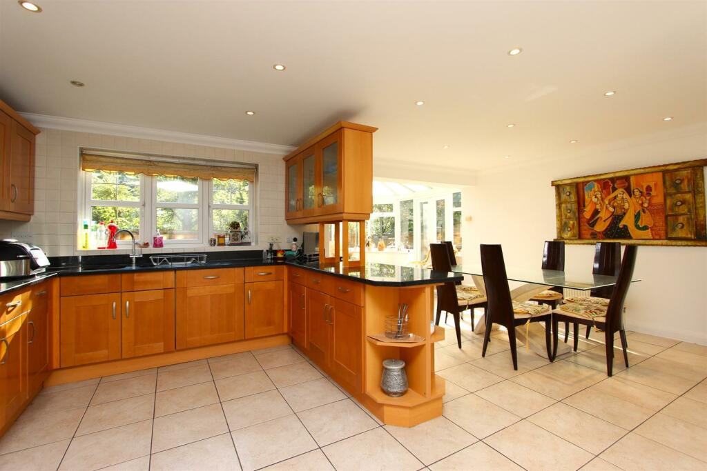 Additional property image - Water Mead, Chipstead