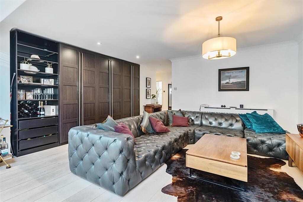 Additional property image - High Road, Chipstead