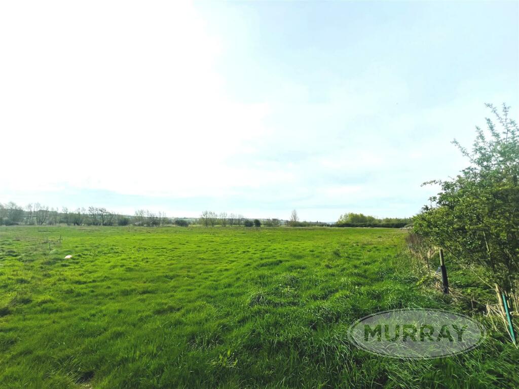 Land for sale in Mill Road Seaton Rutland LE15